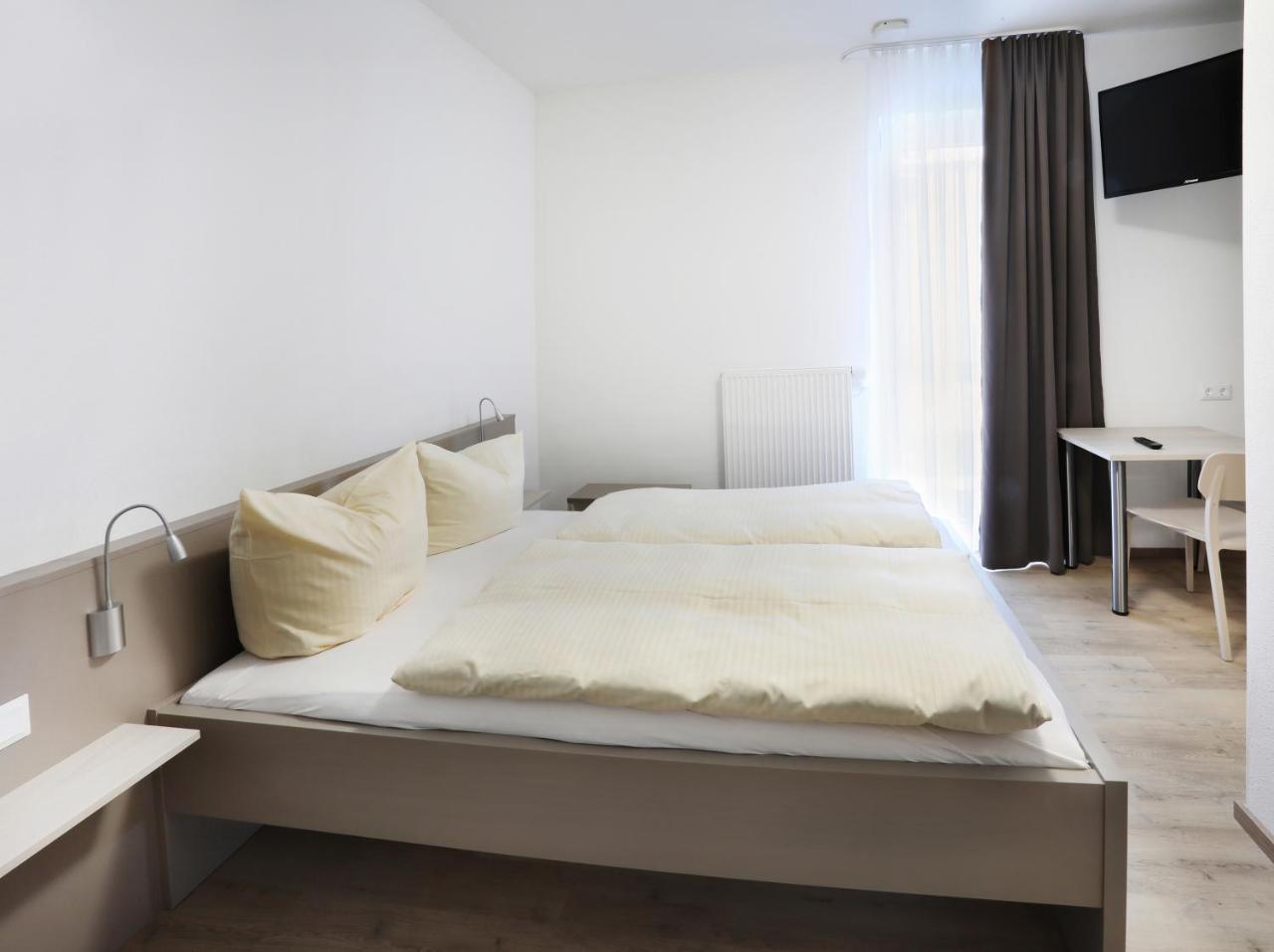 Apartment Hotel 37 Altdorf  Exteriér fotografie